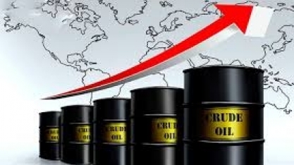 Preços do petróleo avançam mais de 2% com reduções em estoques dos EUA 