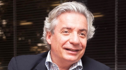 Salto sem paraquedas – Por Adriano Pires 