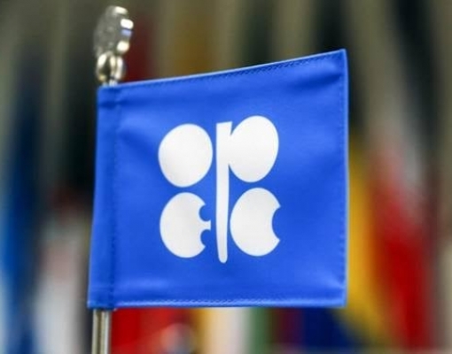 Preços de petróleo caem 4%, mesmo após acordo da Opep+