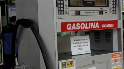  Gasolina sobe em 17 Estados; valor médio avança 0,28% no País