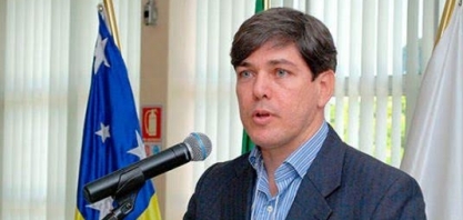 Sem incentivos, usinas podem parar de produzir etanol anidro em Goiás