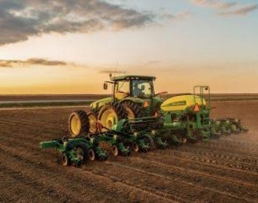 Com atraso, Paraná inicia plantio de soja;Deral vê recuperação após chuva