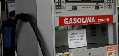 Gasolina recua em 18 Estados e no DF; valor médio cai 0,39% no País