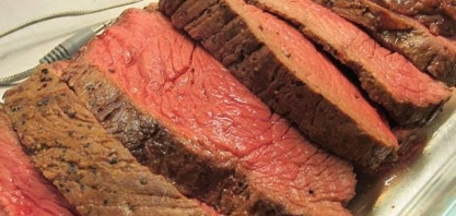 Novo estudo: Não há benefícios em restringir o consumo de carne vermelha