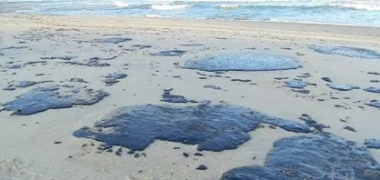 Manchas no Nordeste são mistura de óleos venezuelanos, diz Petrobras