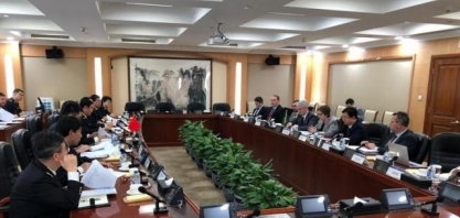 China: Ministra se reuniu com ministro de questões sanitárias