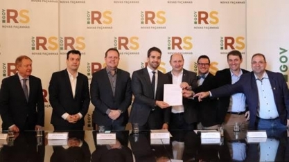 RS: Governador recebe minuta de projeto para instituir política ao etanol