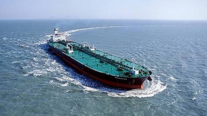 Navio grego Bouboulina é suspeito de vazamento de óleo nas praias do NE