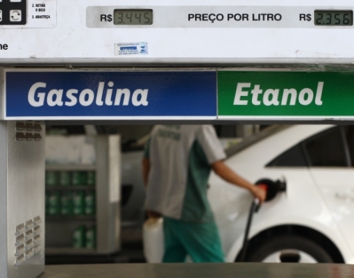 Etanol é competitivo com gasolina em três Estados brasileiros