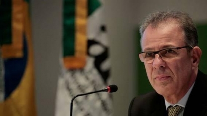 Brasil avalia políticas para não ficar refém de crises por alta do petróleo