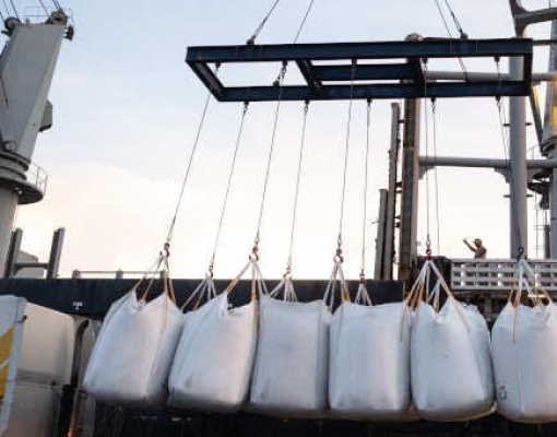 Usinas aceleram fixação do açúcar futuro;volume pode estar em 50% da safra