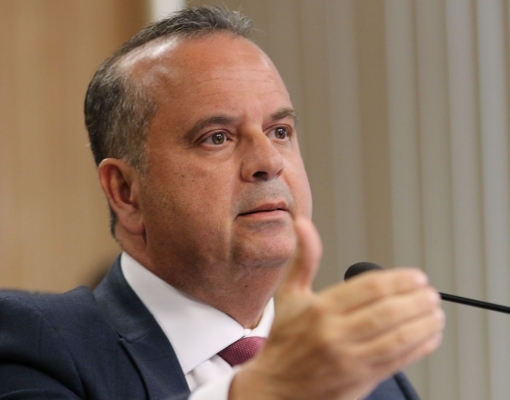 Governo contratará até 7 mil militares da reserva  para atendimento do INSS 