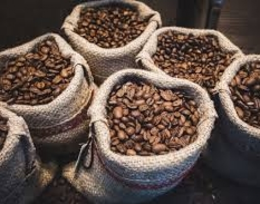 Covid-19: Importadores de café acumulam estoques por temor de quarentenas