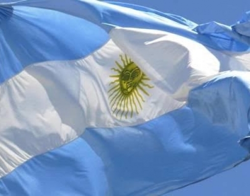 Agricultores argentinos iniciam greve comercial de quatro dias