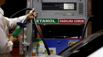 Queda no preço do petróleo deve reduzir competitividade do etanol