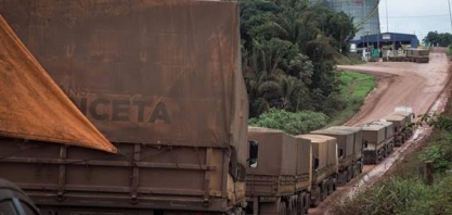 Asfaltada, estrada da soja impulsiona exportação, mas permanece precária