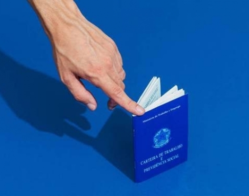1,1 milhão de brasileiros deixam a força de trabalho no 1º trimestre