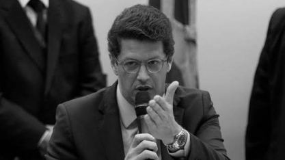 Passar a boiada – Editorial Folha de S.Paulo