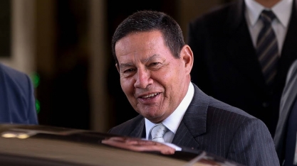 Limites e responsabilidades – Por Hamilton Mourão