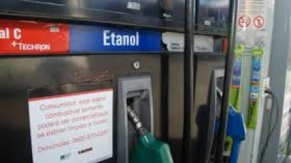 Etanol subindo a R$ 2 ou mais perde vantagem