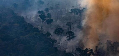 Governo Bolsonaro exonera chefe de monitoramento do Inpe