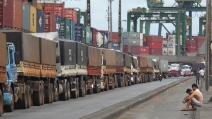 Demanda por frete do agro sobe 10,3% até julho puxada por embarques de soja 