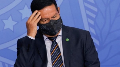 Hamilton Mourão rebate críticas às queimadas