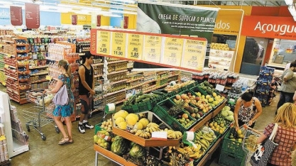 Preço recorde no campo chega ao consumidor, mostra Fipe