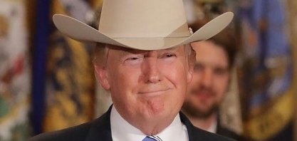 EUA: Trump anuncia pacote de US$ 13 bilhões de ajuda a agricultores