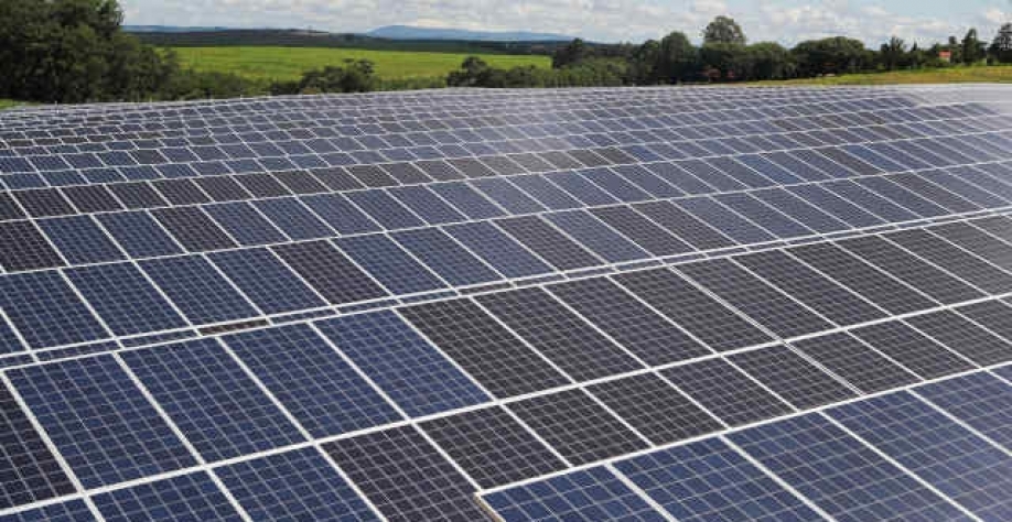 IEA vê geração solar como rainha da eletricidade em avanço das renováveis