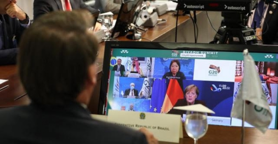 “Vamos repelir ataques injustificados no tema ambiental”, diz Bolsonaro  