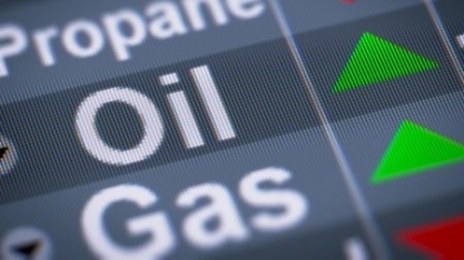 Preços do petróleo sobem quase 3% com expectativas por vacina