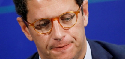 Salles e a retórica como cortina de fumaça