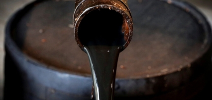 Petróleo avança com notícia positiva sobre vacina para a Covid-19