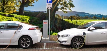 Preços de carros elétricos se aproximam de veículos a gasolina