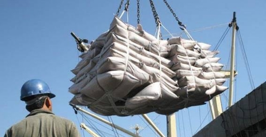 Exportações de açúcar, milho, café e celulose crescem em novembro