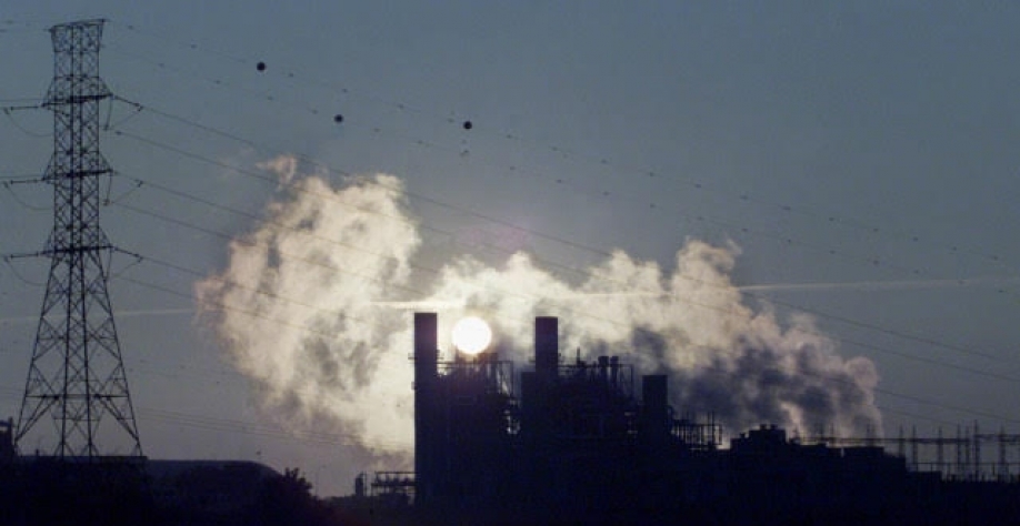 Mudança climática intensifica demanda por combustíveis fósseis