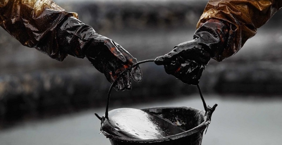 Fundos se animam com petróleo e preveem barril a US$ 80 até o fim do ano