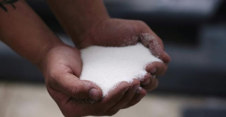 Preços internos do açúcar cristal recuperam vantagem de exportações