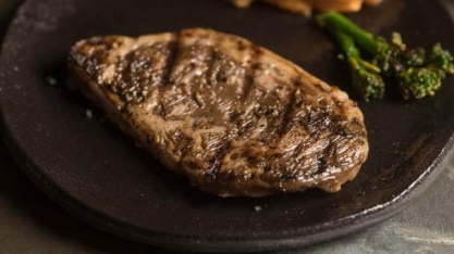 Carne de plantas ou de células? BRF aposta nos laboratórios