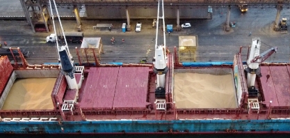 Brasil suspende taxa para importar milho, soja, farelo e óleo de soja