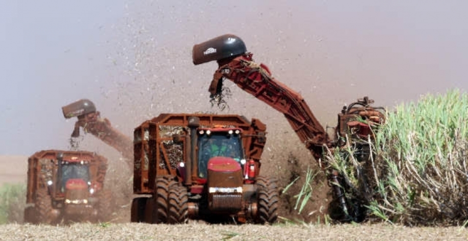 Raízen investe R$ 345 mi para ter frota agrícola 5% menor e mais eficiente