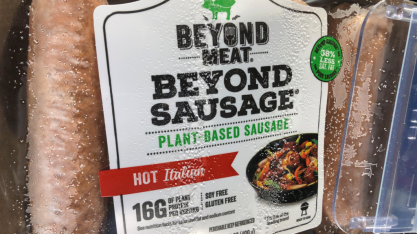 Tyson Foods e Beyond Meat disputam espaço com novos hambúrgueres