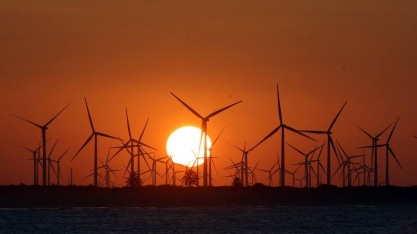 Fim de subsídios provoca corrida por novas licenças para energia      