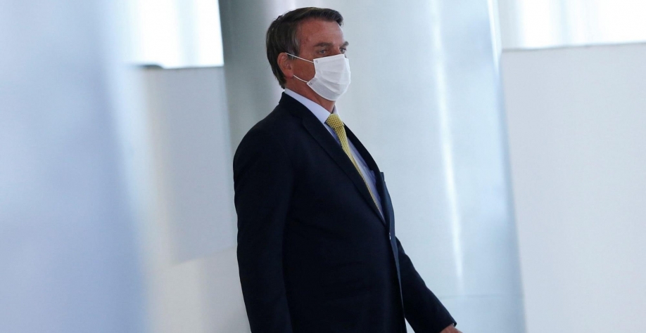 Bolsonaro obstrui multas ambientais vitais para proteger a Amazônia, dizem agentes