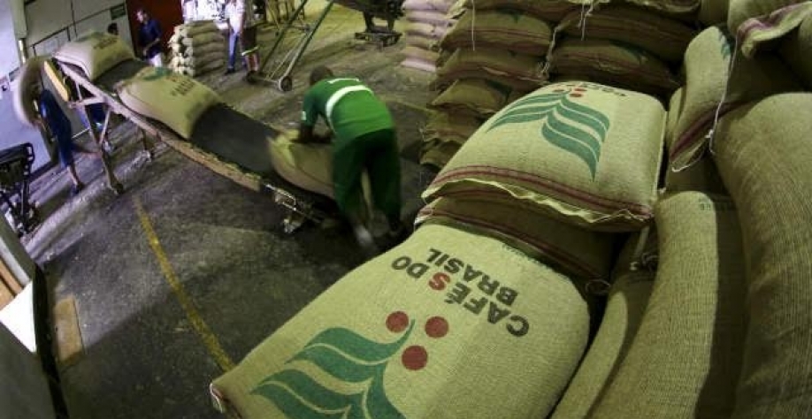 Entrave logístico faz exportação de café do Brasil cair 12,8% em julho
