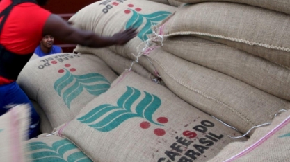 Indústria de café solúvel passa a projetar queda nos embarques em 2021