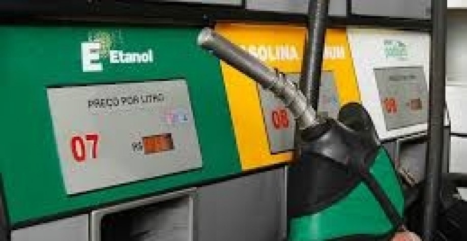 Gasolina é mais competitiva que etanol na semana em todos os Estados