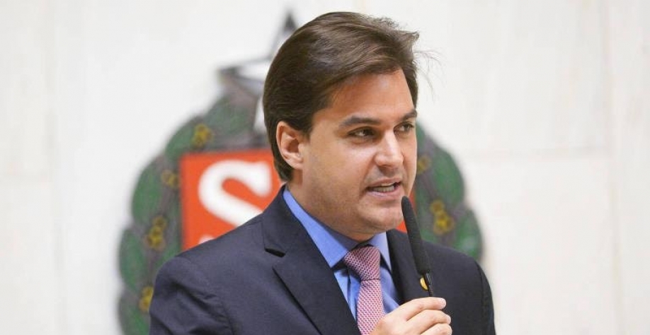 Deputado pede a empresas que se desfiliem da Abag que criticou presidente