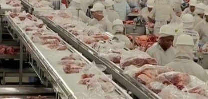 Arábia Saudita retira embargo a 5 frigoríficos do Brasil suspensos
